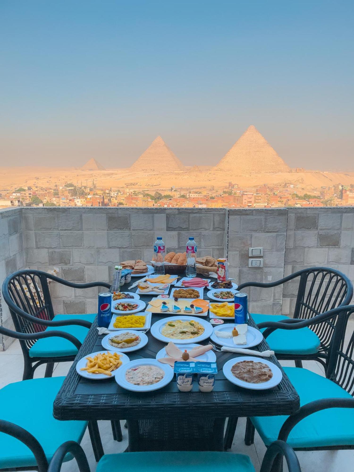 Jumeirah Pyramids View Inn Kafret el-Gabal Exterior photo