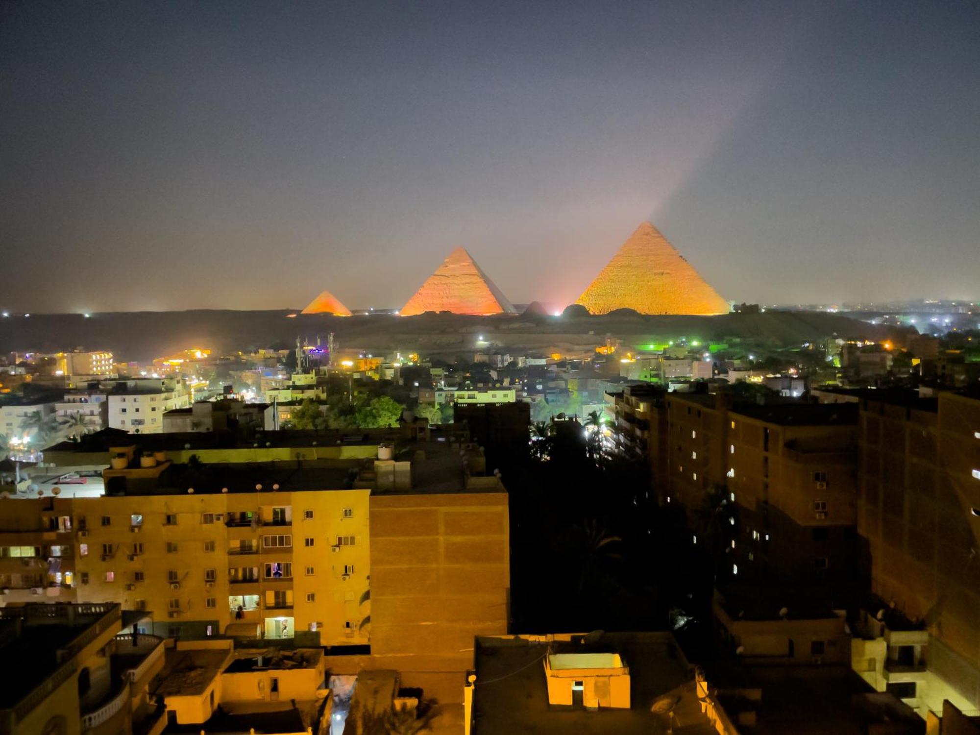 Jumeirah Pyramids View Inn Kafret el-Gabal Exterior photo