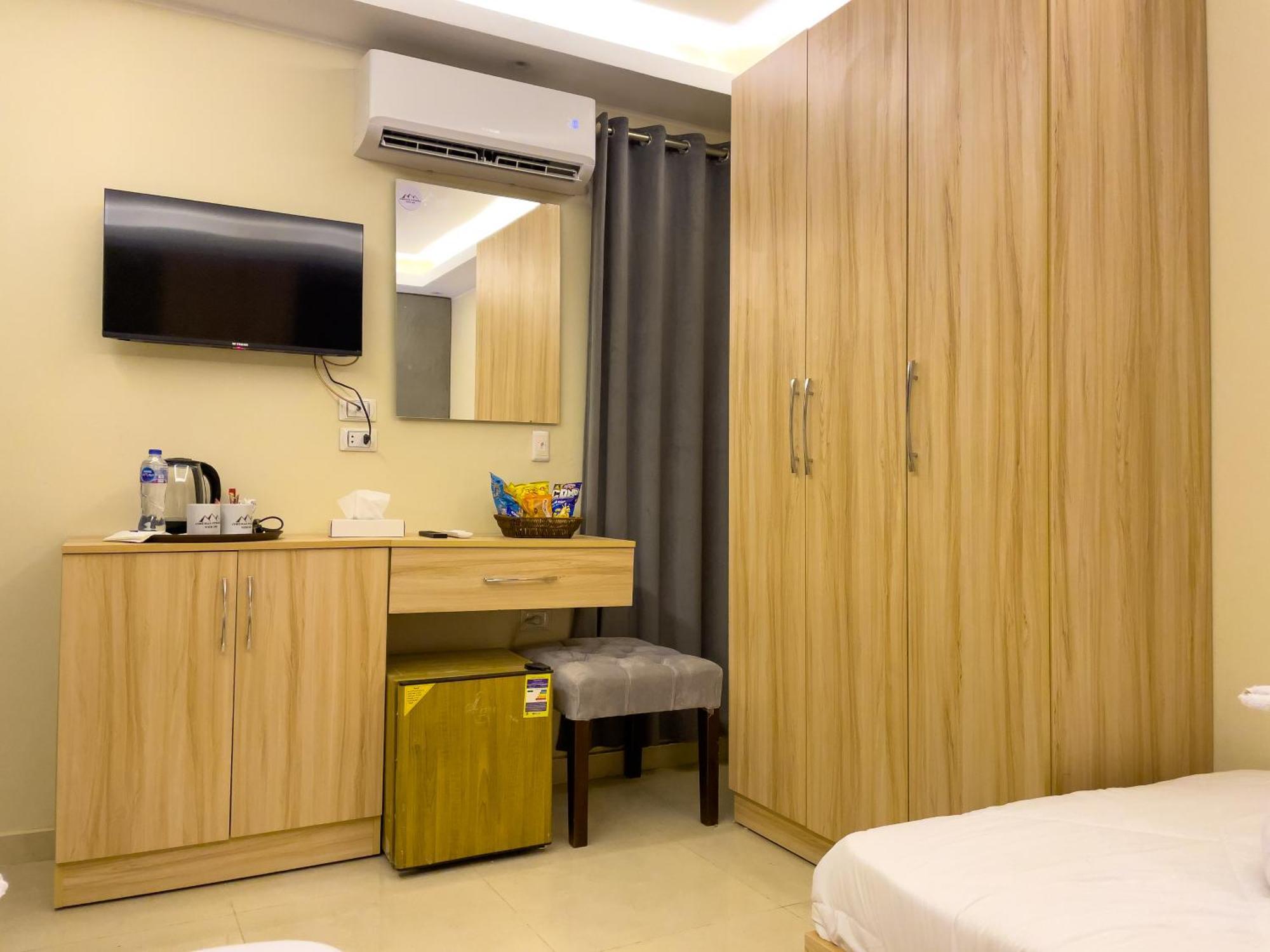 Jumeirah Pyramids View Inn Kafret el-Gabal Exterior photo