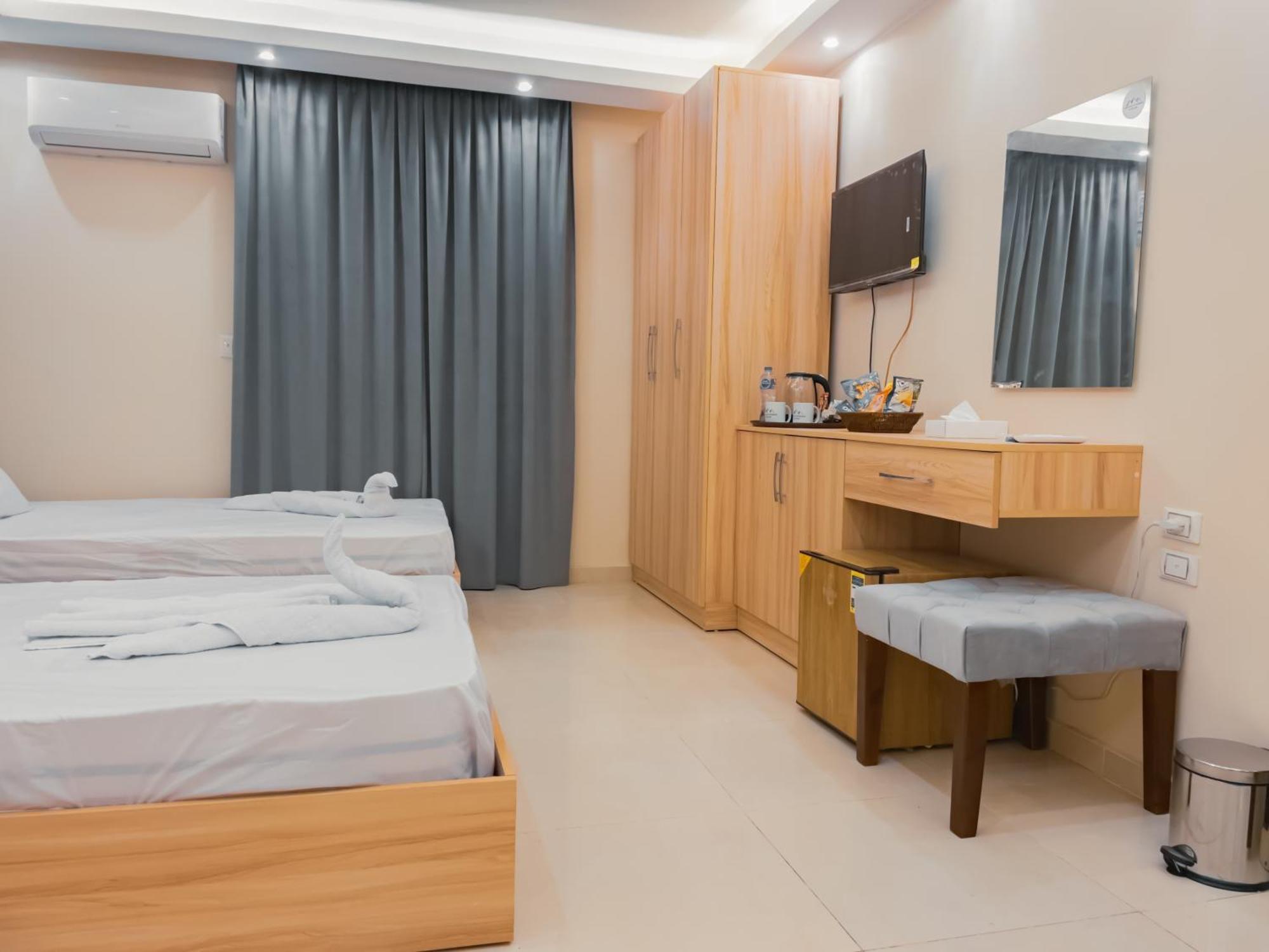Jumeirah Pyramids View Inn Kafret el-Gabal Exterior photo